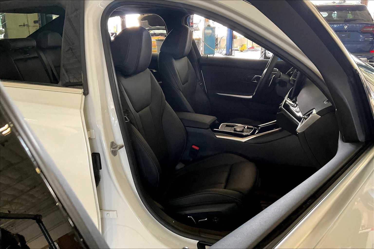 2024 Bmw 330i Sedan photo 8
