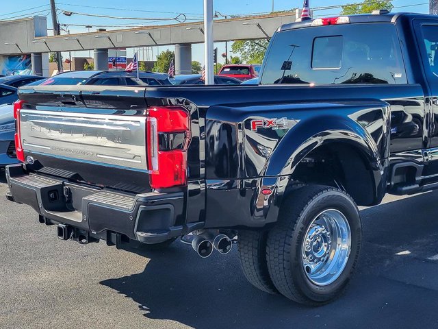 2025 FORD F-450 - Image 41