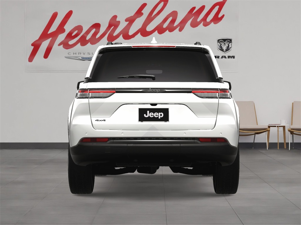 2025 Jeep Grand Cherokee Altitude photo 7