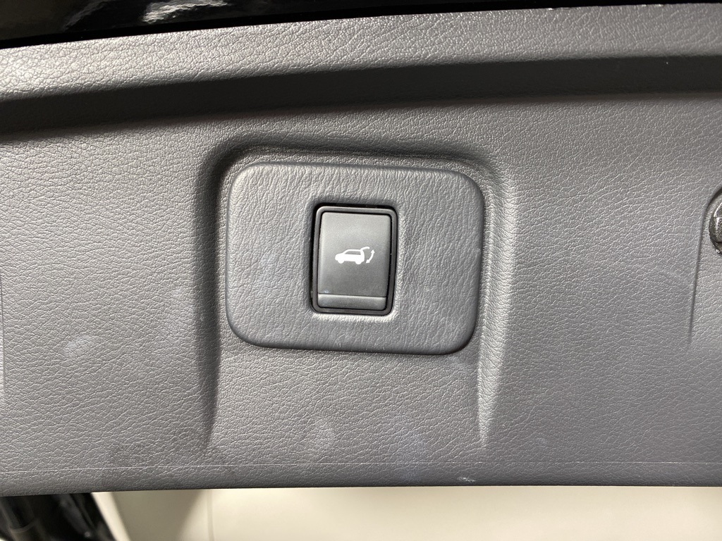 2017 Nissan Murano SL photo 24