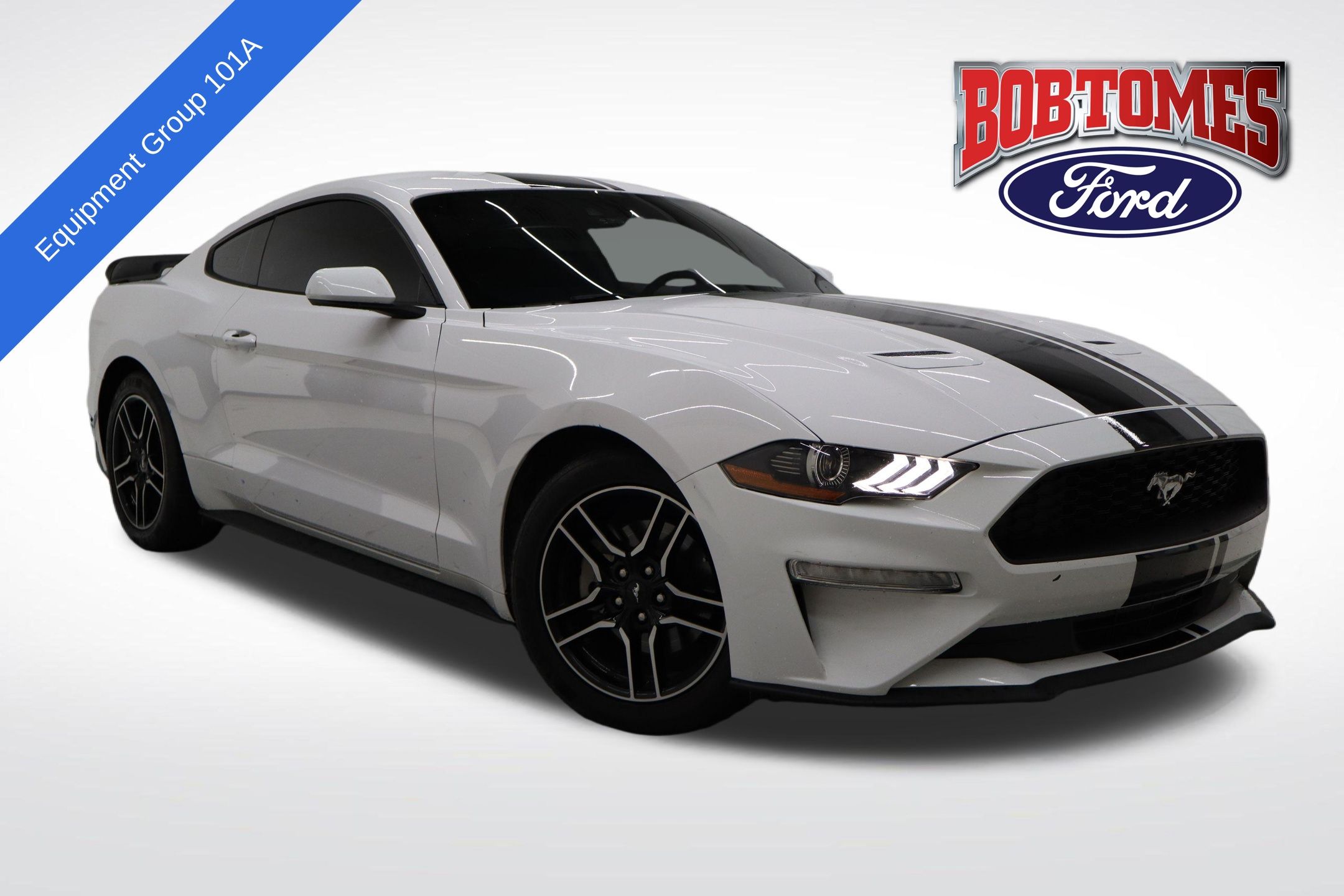 2022 Ford Mustang EcoBoost's photo