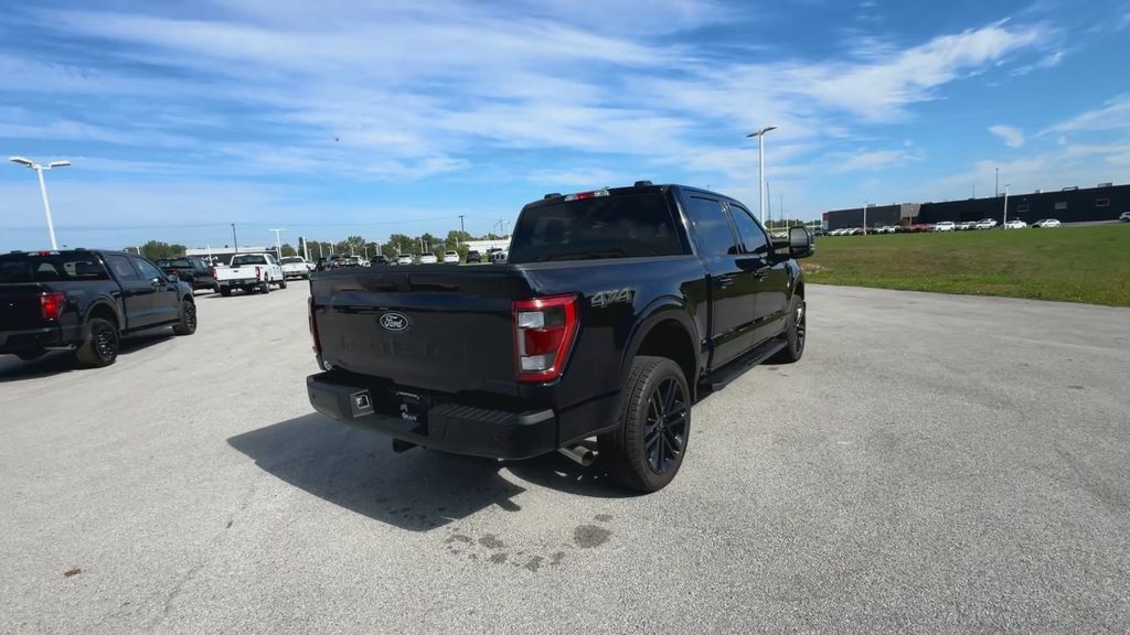 2025 Ford F-150 XLT photo 8