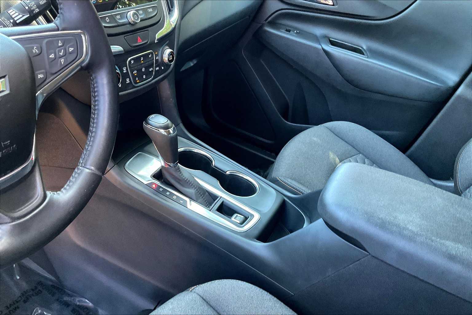2020 Chevrolet Equinox LT photo 15