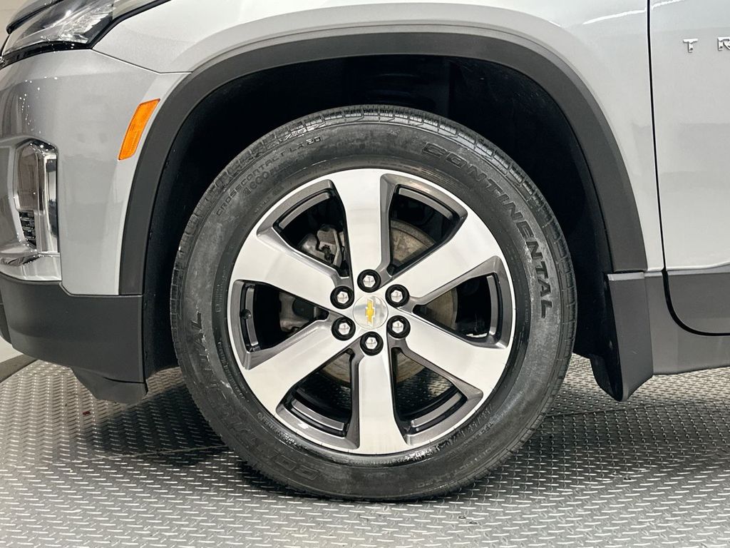 2023 Chevrolet Traverse Leather photo 5