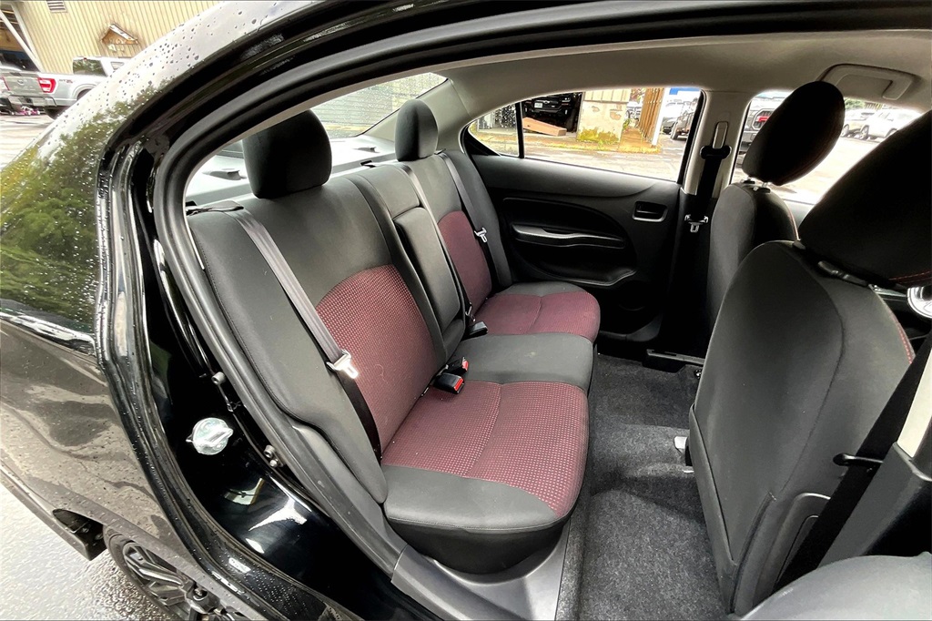 2024 Mitsubishi Mirage G4 ES photo 16
