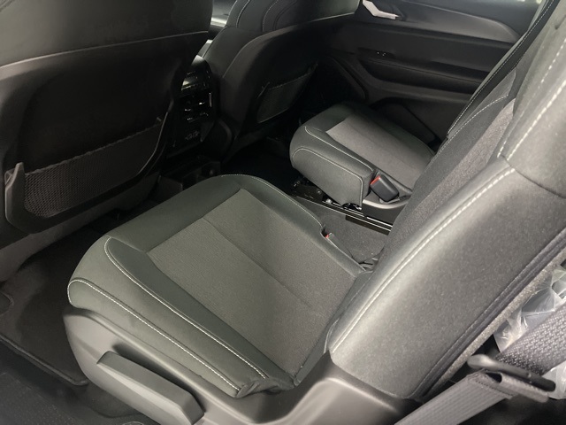 2025 Jeep Grand Cherokee Laredo X photo 26