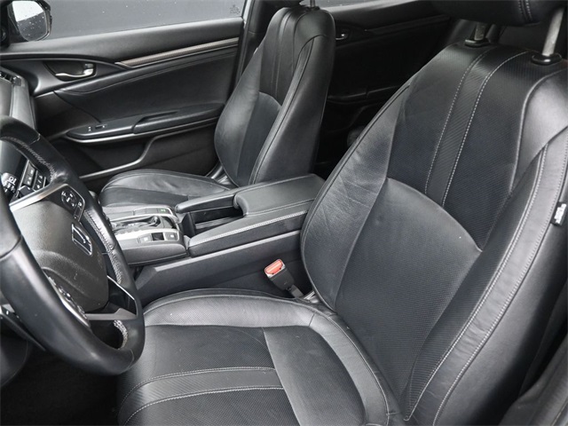 2019 Honda Civic Sport Touring photo 19