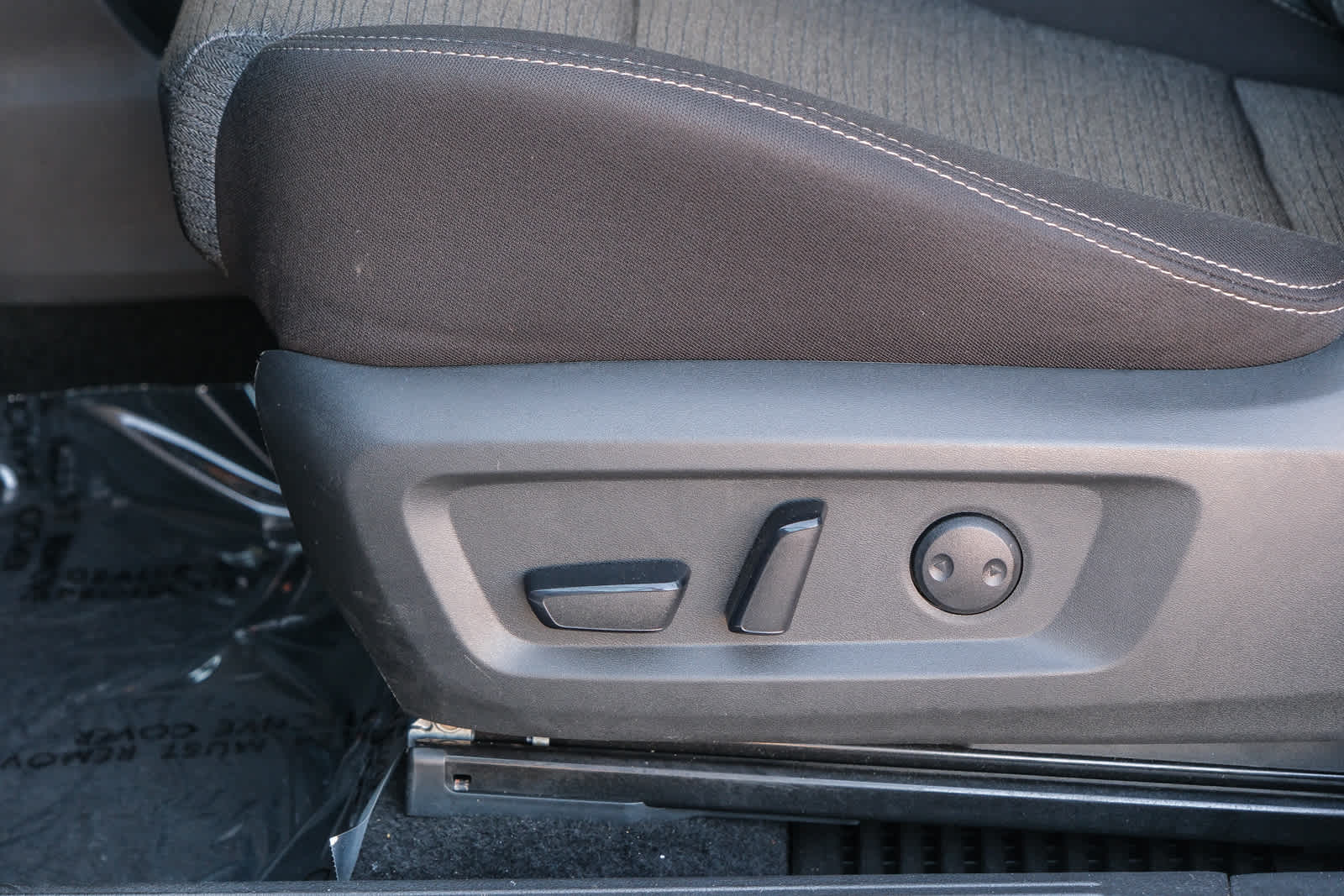 2023 Nissan Rogue SV photo 24