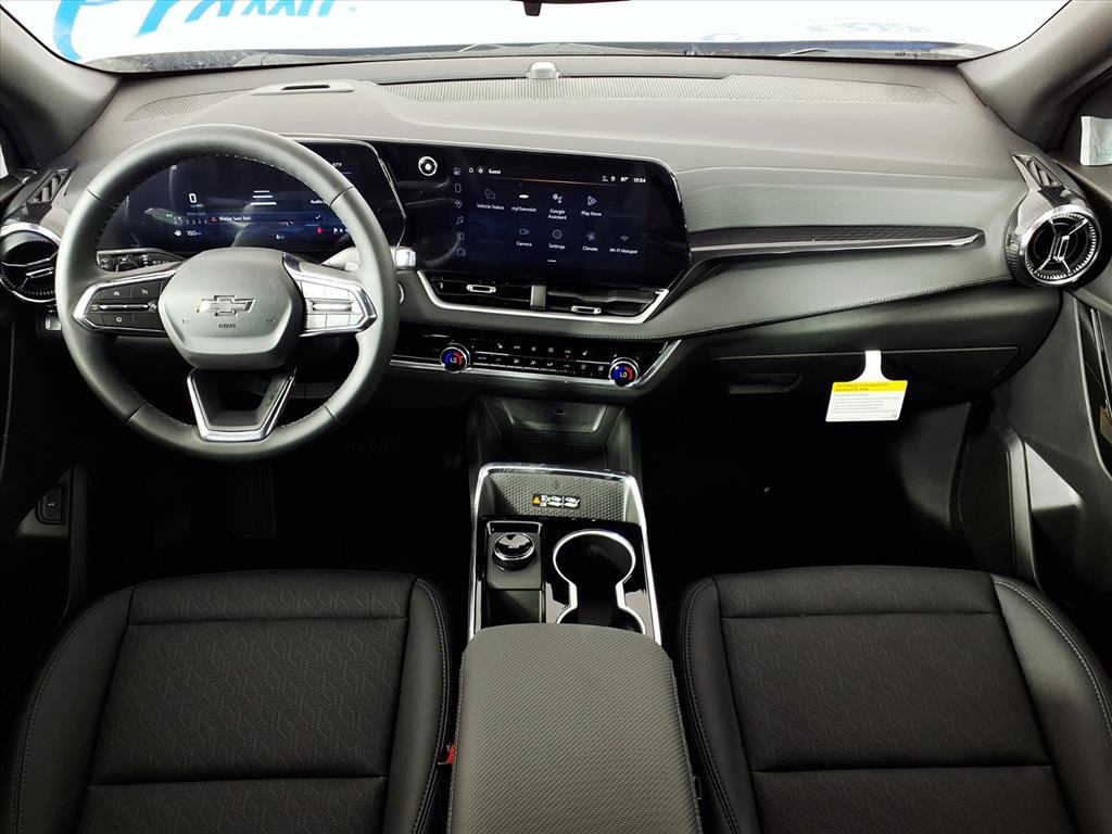 2026 Chevrolet Equinox LT photo 3