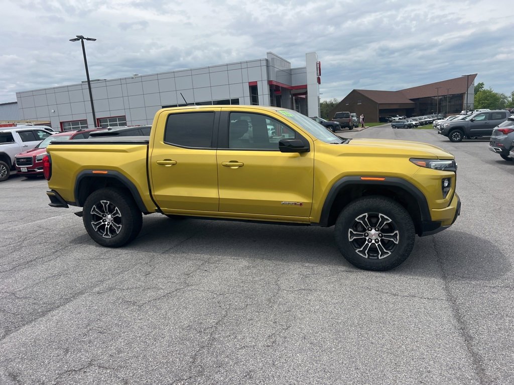 2023 Gmc Canyon AT4 photo 2
