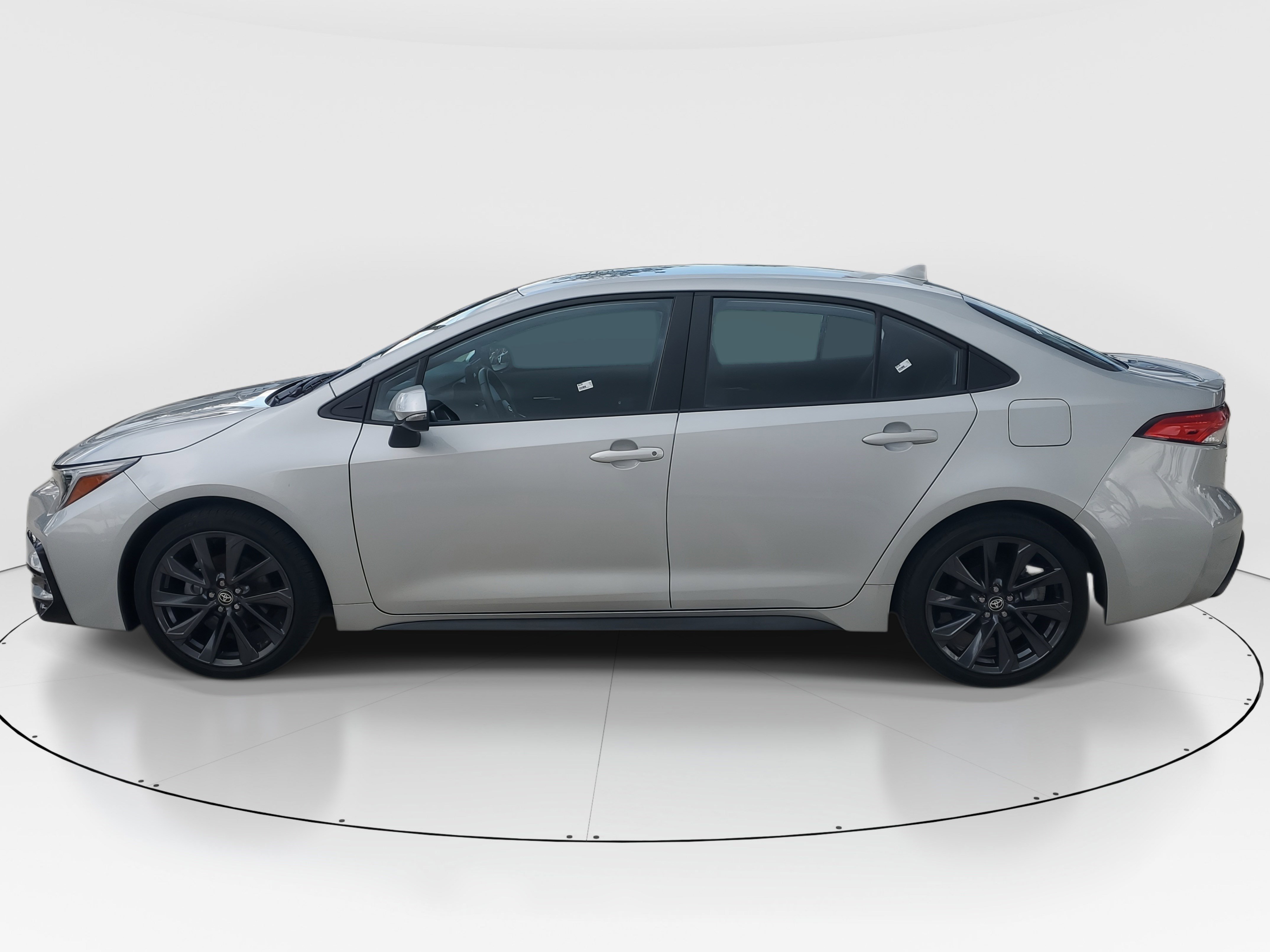 2024 Toyota Corolla SE photo 6