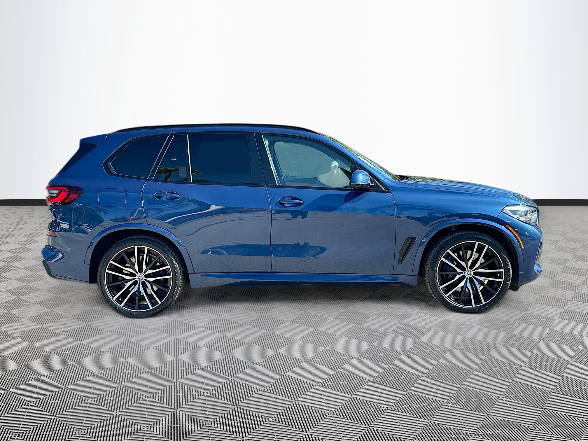 2022 Bmw X5 M50i photo 8