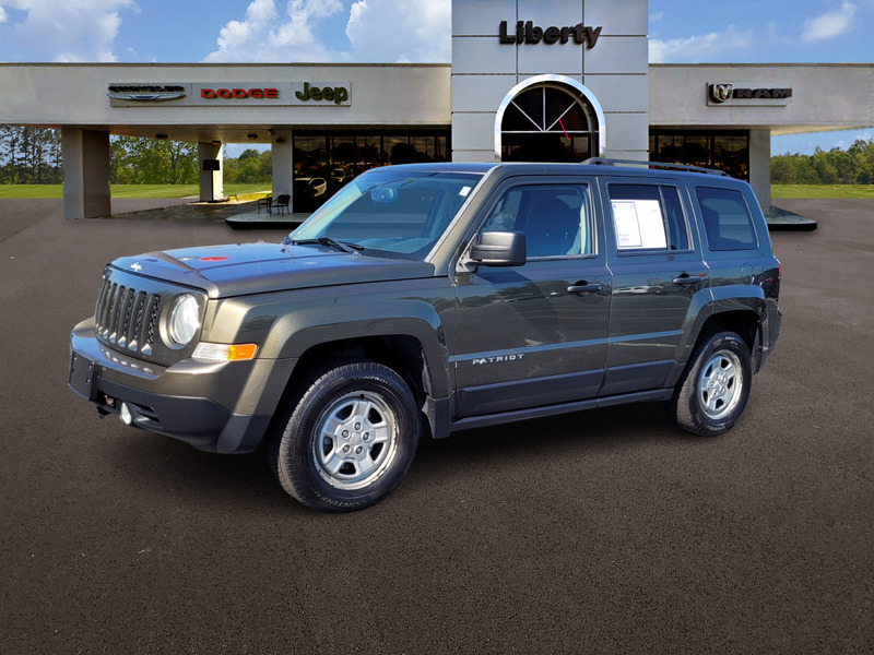 Used 2016 Jeep Patriot Sport with VIN 1C4NJRBB1GD566886 for sale in Hinesville, GA