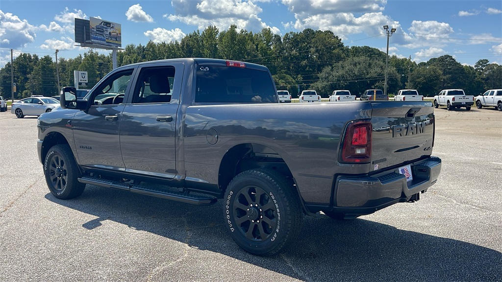 2026 Ram 2500 Big Horn photo 6