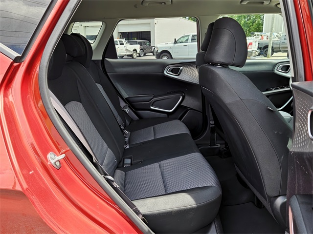 2023 Kia Soul LX photo 14