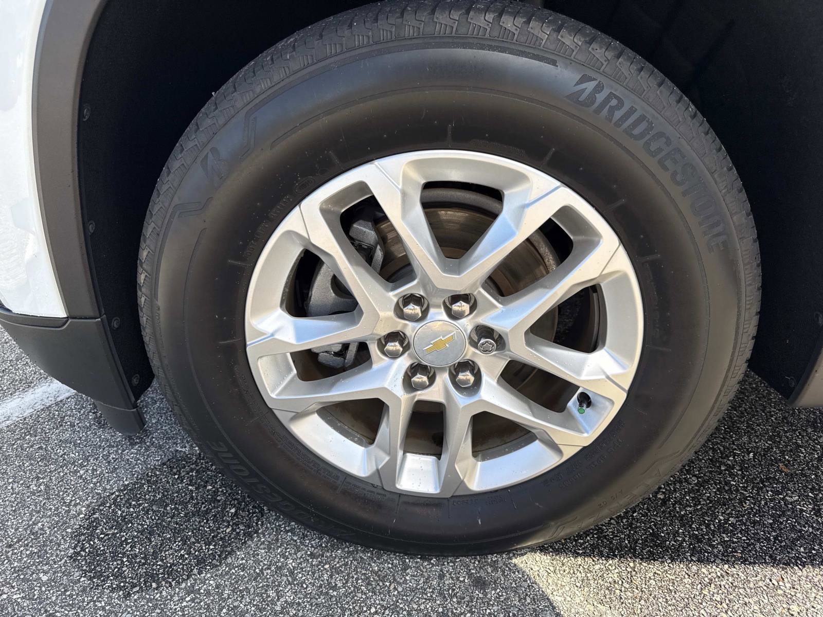 2020 Chevrolet Traverse LS photo 30
