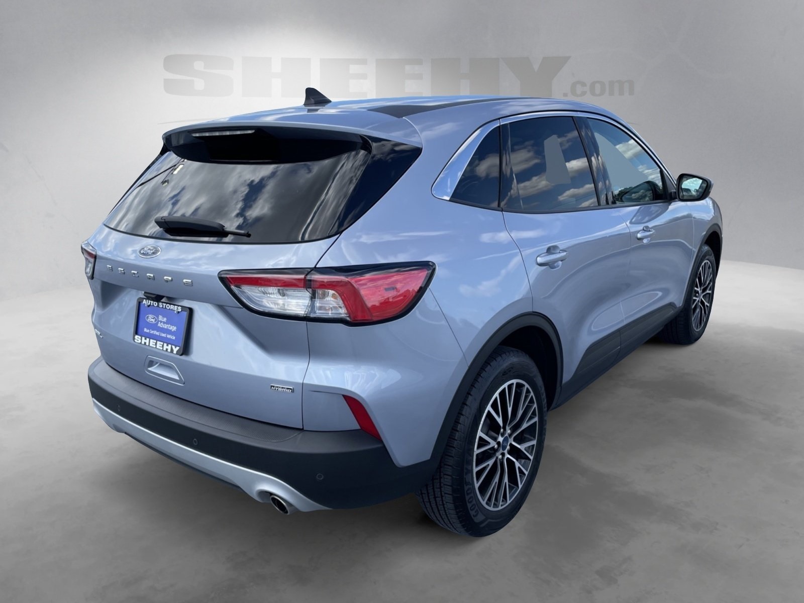 2022 Ford Escape Plug-In Hybrid SEL photo 3
