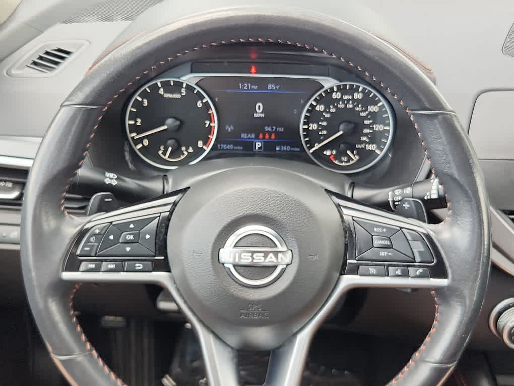 2023 Nissan Altima 2.5 SR photo 15