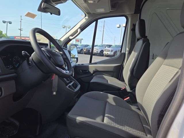 2025 Ford Transit photo 16