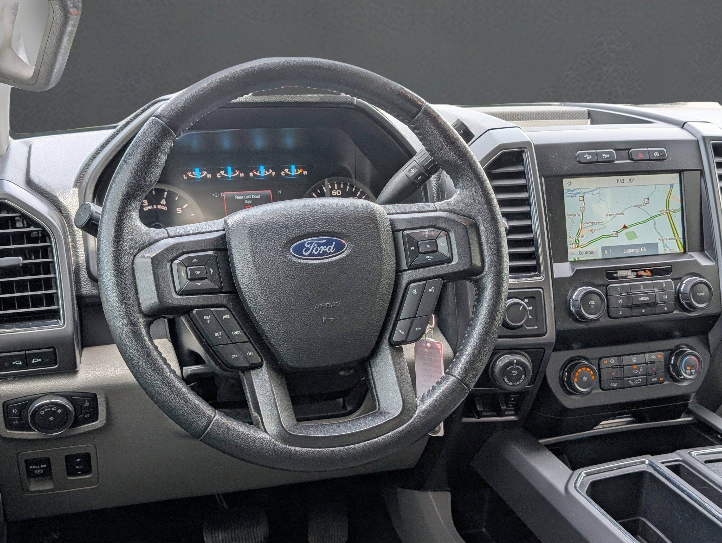 2020 Ford F-150 XLT photo 16