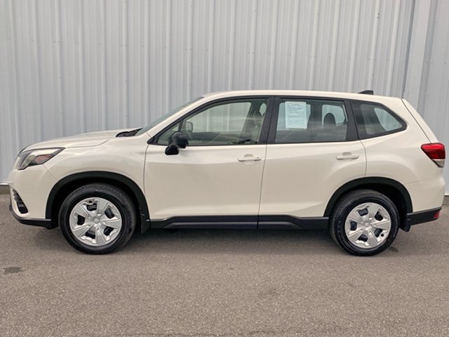 2024 Subaru Forester Base photo 4