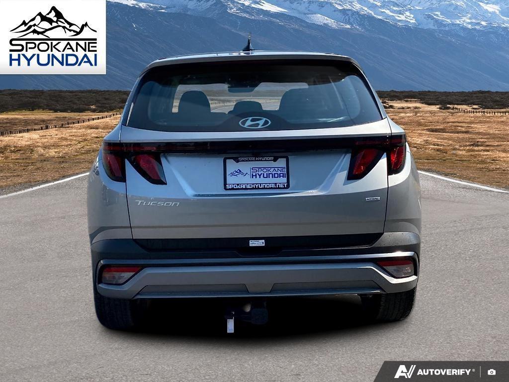 2026 Hyundai Tucson SE photo 3