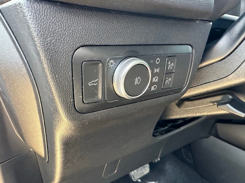 2022 Ford Escape Titanium photo 13