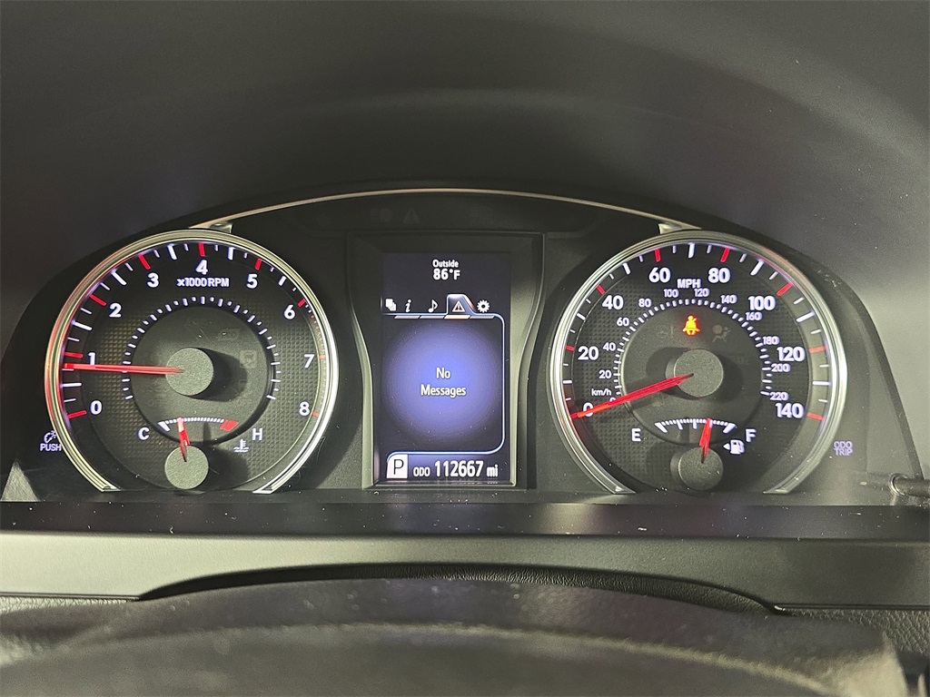2015 Toyota Camry XSE photo 17