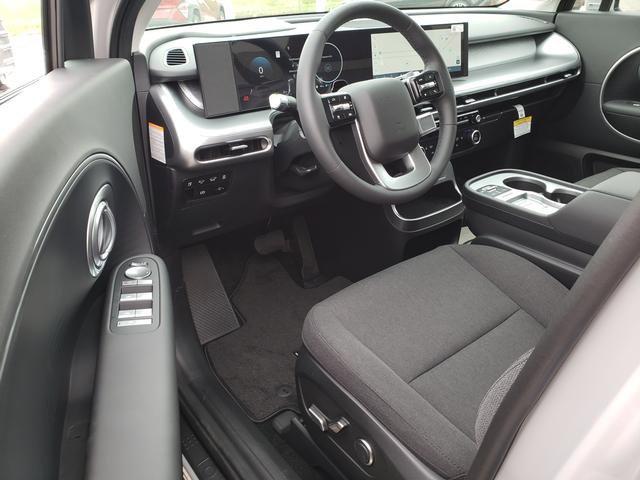2026 Hyundai Ioniq SE photo 8