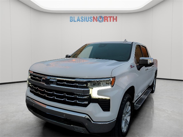 2023 Chevrolet Silverado 1500 LTZ's photo