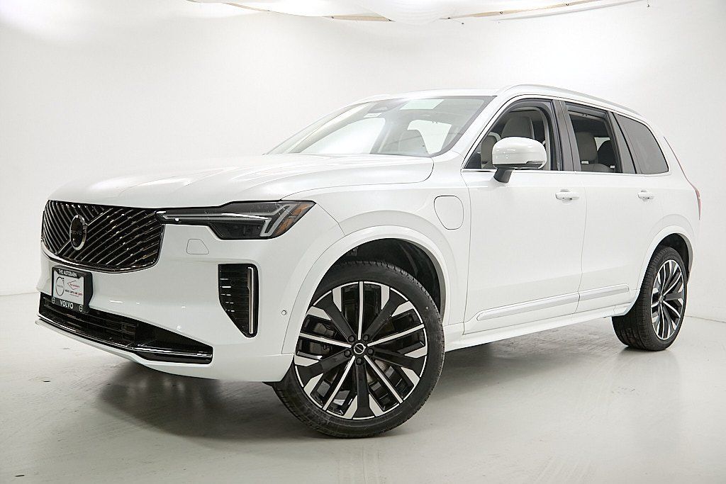 2026 VOLVO XC90 - Image 1