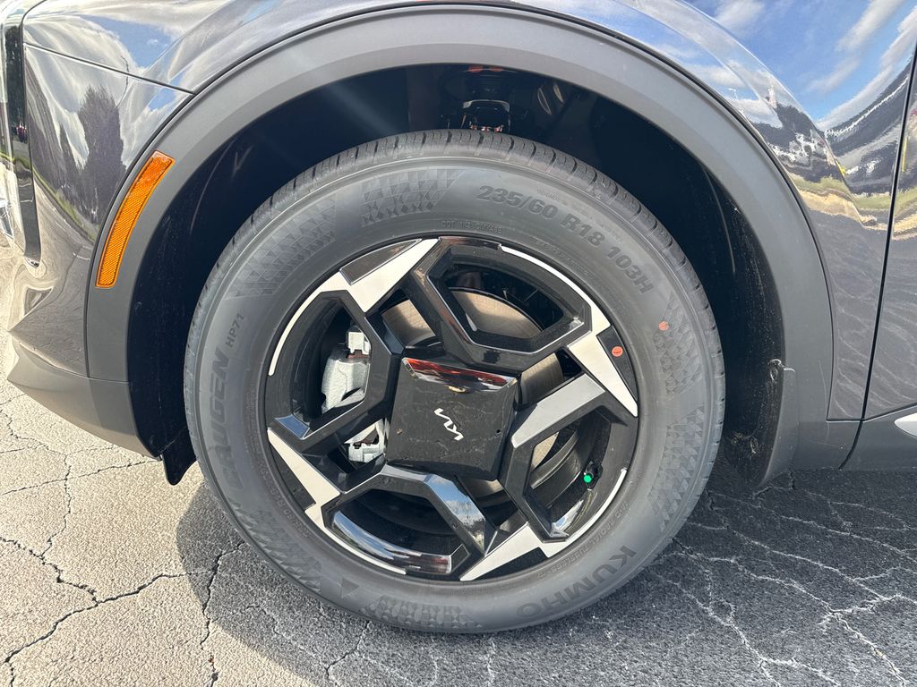 2026 Kia Sportage EX photo 8