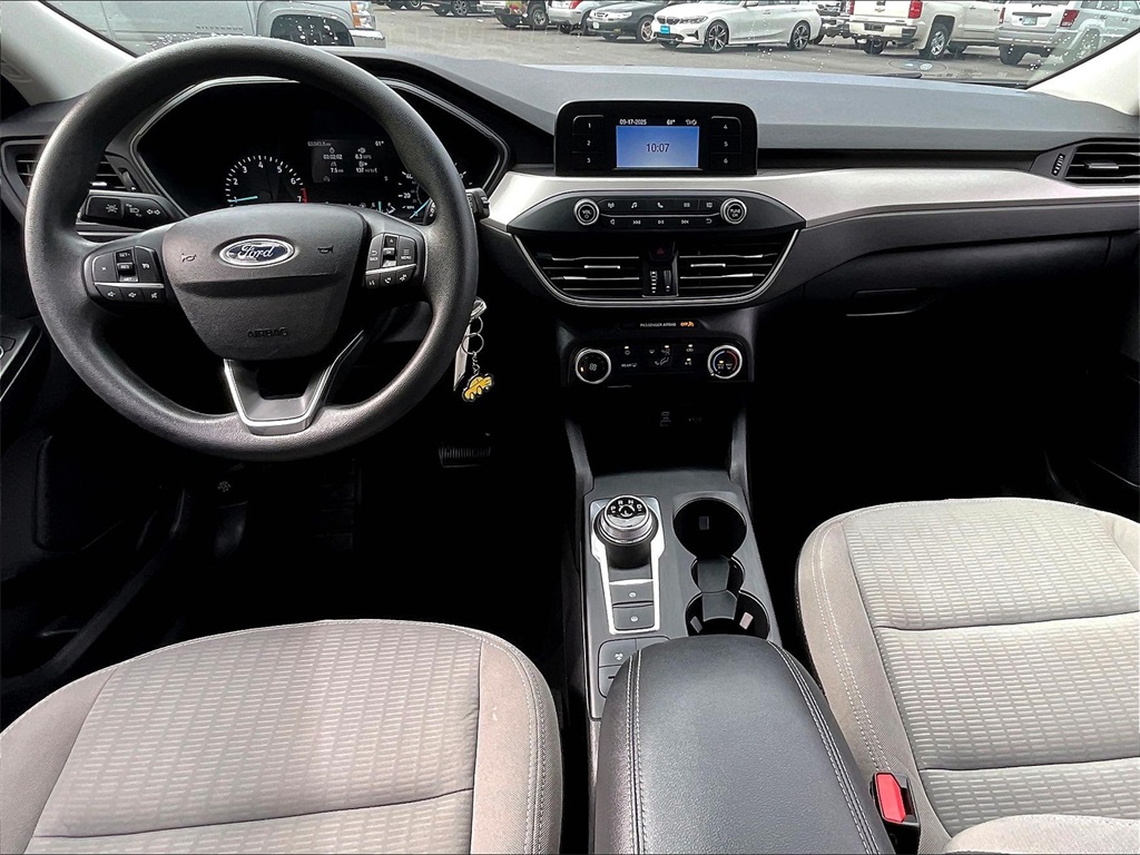 2022 Ford Escape S photo 20