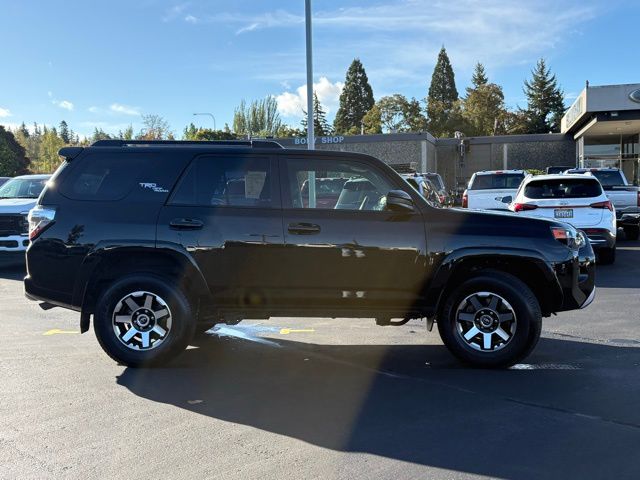 2024 Toyota 4Runner TRD Off-Road photo 4