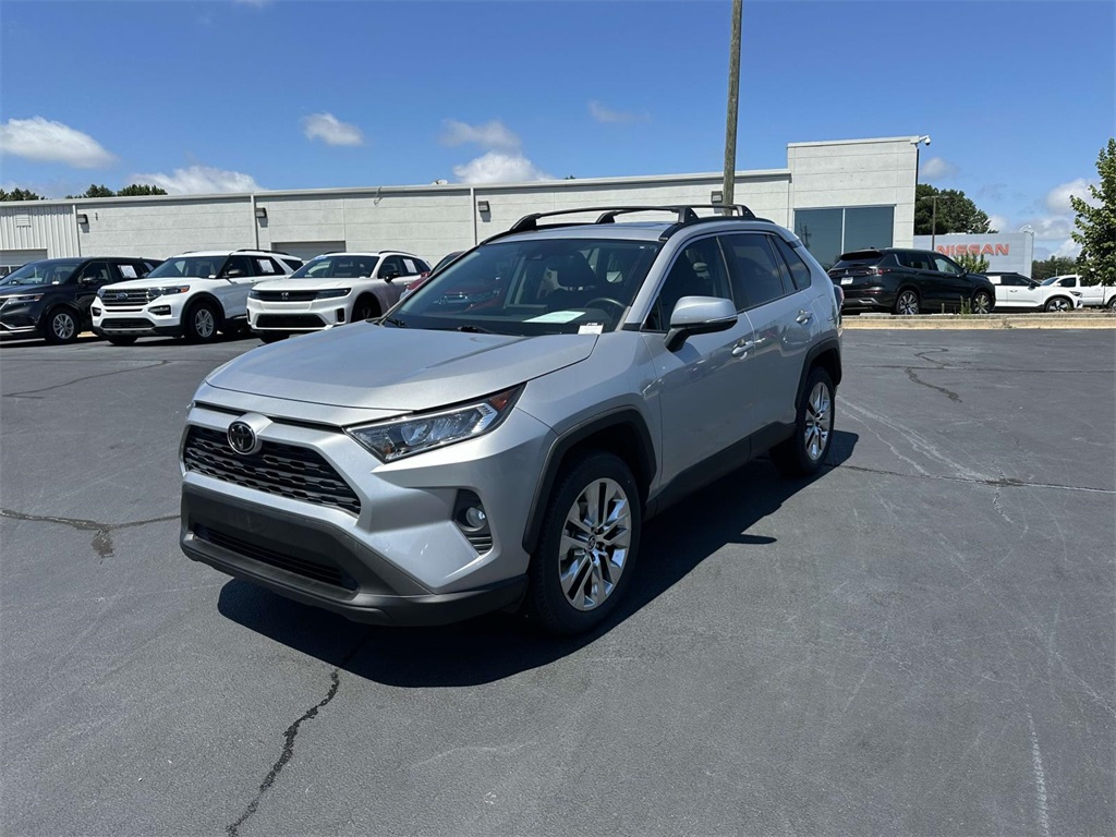 2021 Toyota RAV4 XLE Premium photo 2