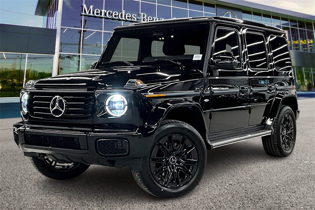 2025 Mercedes Benz G photo 2