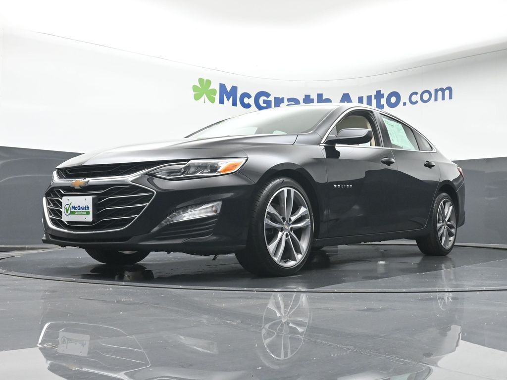 2024 Chevrolet Malibu Premier 2LT photo 4