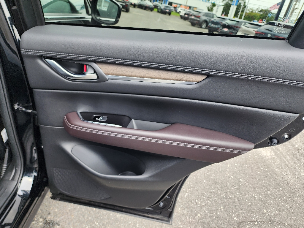 2025 Mazda CX-5 2.5 Turbo Signature photo 26