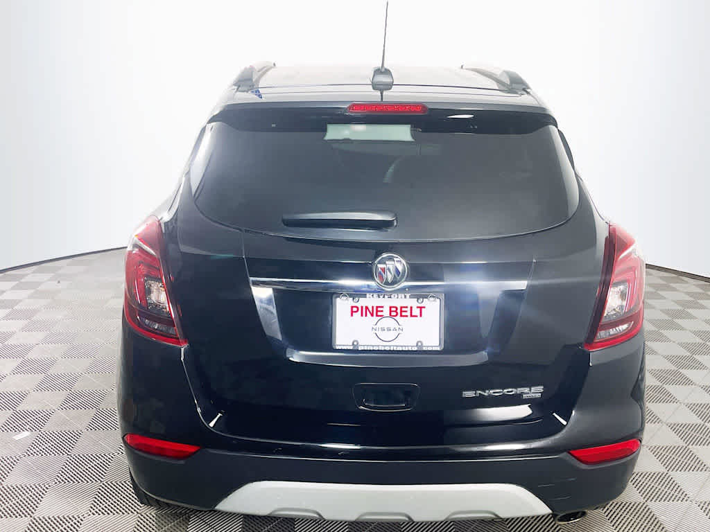 2022 Buick Encore Preferred photo 4
