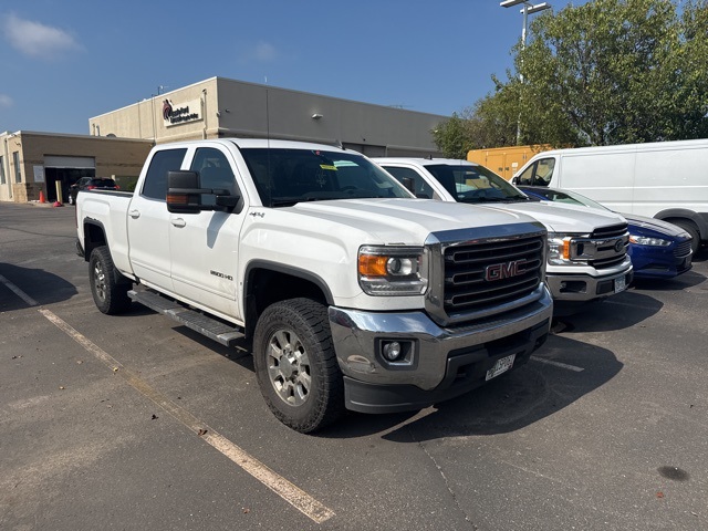 2016 Gmc Sierra SLE photo 2