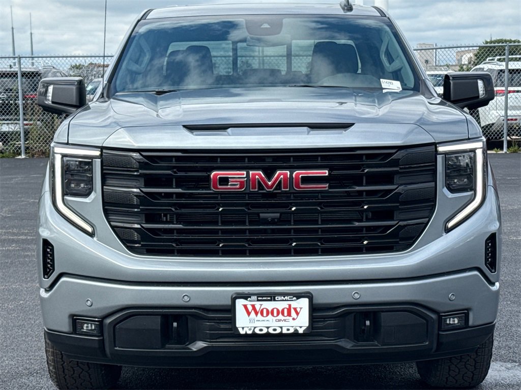 2026 GMC SIERRA - Image 2