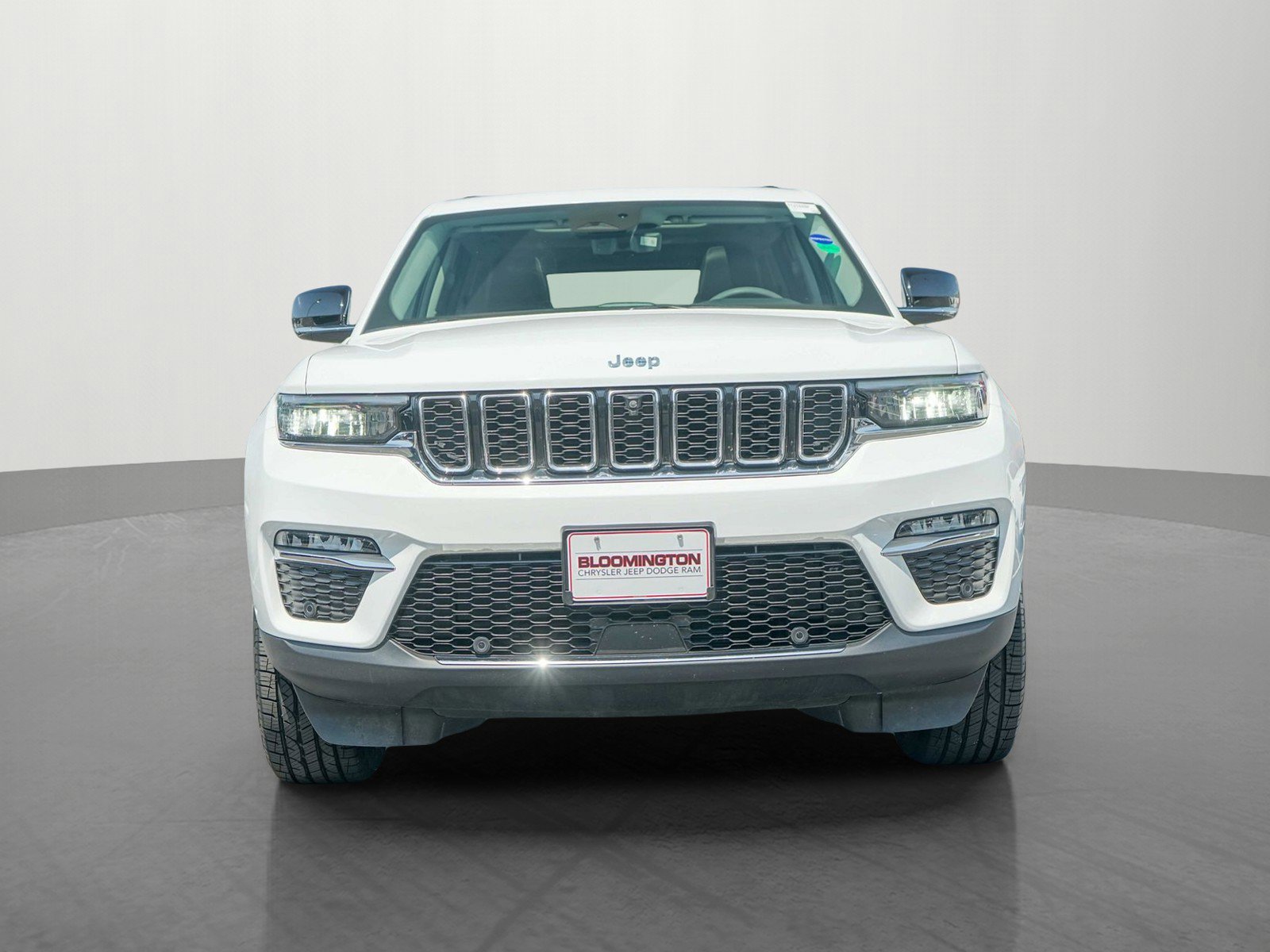 Used 2022 Jeep Grand Cherokee 4xe with VIN 1C4RJYB60N8721335 for sale in Minneapolis, Minnesota