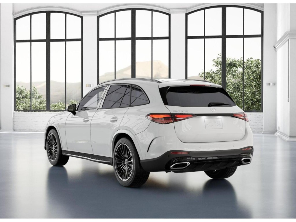 2026 Mercedes Benz GLC 300 photo 27
