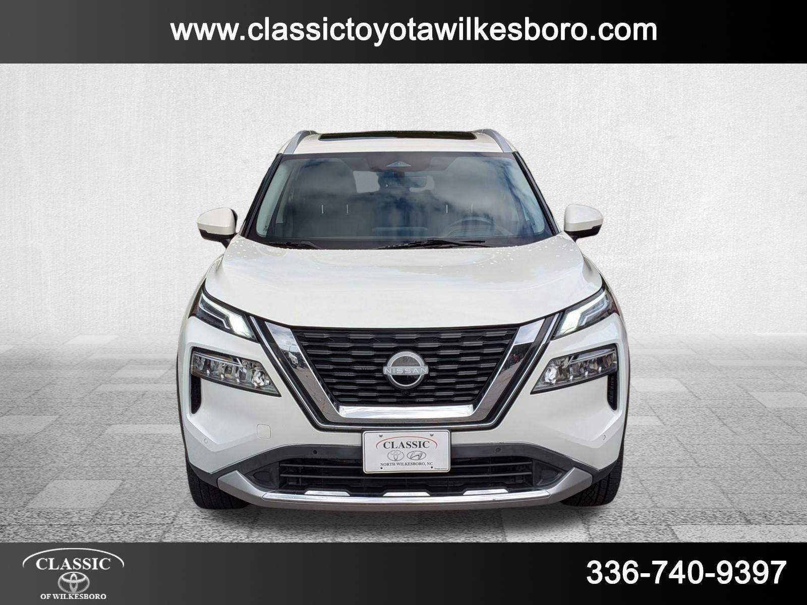 2023 Nissan Rogue Platinum photo 2