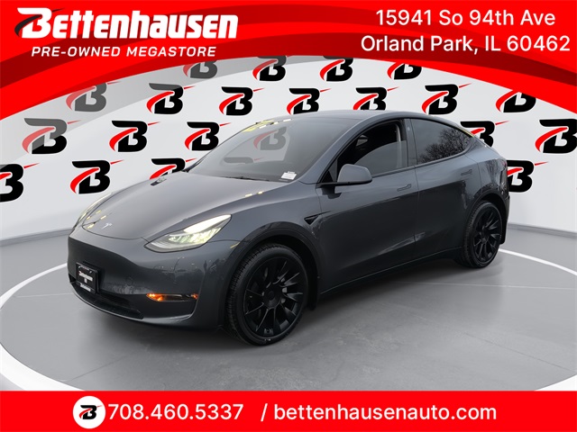 2022 Tesla Model Y Long Range's photo