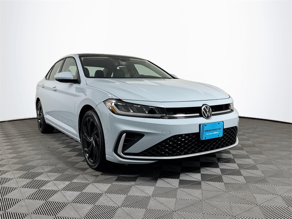 2025 Volkswagen Jetta 1.5T SE photo 4