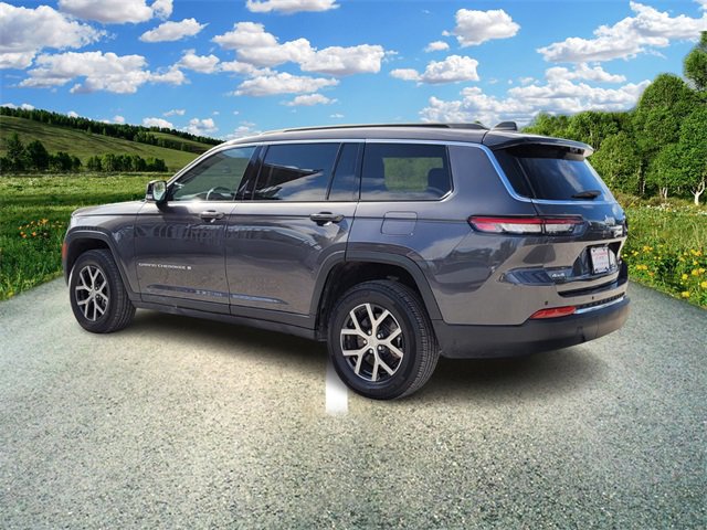 2024 Jeep Grand Cherokee Limited photo 2