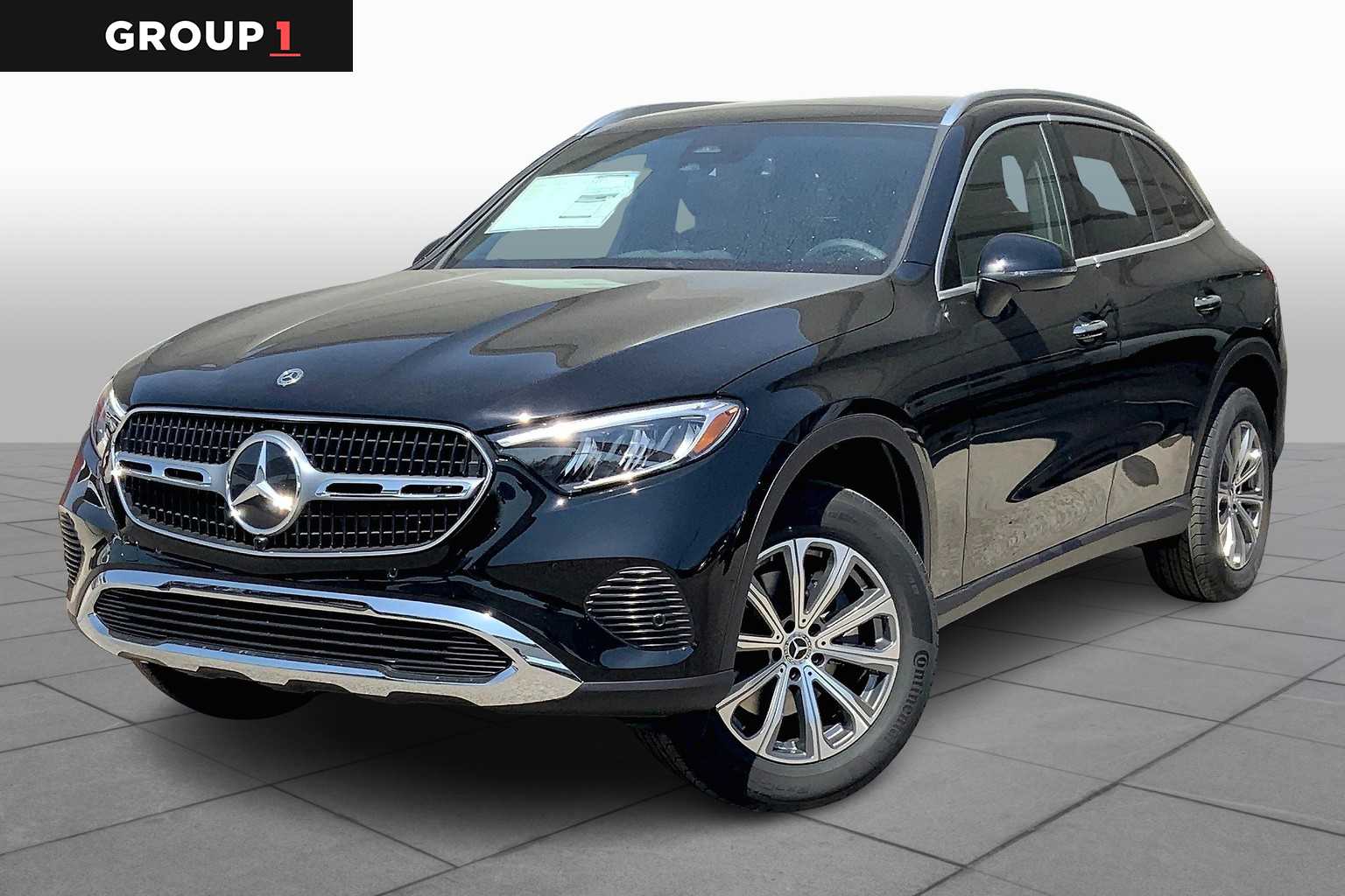 2025 Mercedes-Benz GLC Base's photo
