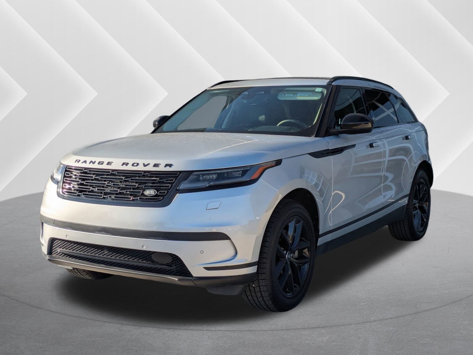 2024 Land Rover Range Rover Velar S's photo