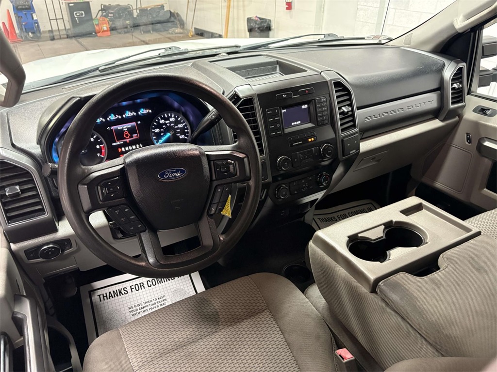 2019 Ford F-250 XLT photo 2